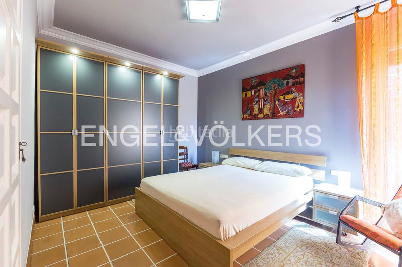 Foto 670070d6-17fe-4382-8ede-aeeef304aee0. Casa exquisita residencia en vallcarcapenitents, gràcia, en Barcelona