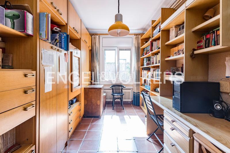 Foto 8e714bac-04a7-4bda-972f-0f50d5ac453b. Casa exquisita residencia en vallcarcapenitents, gràcia, en Barcelona