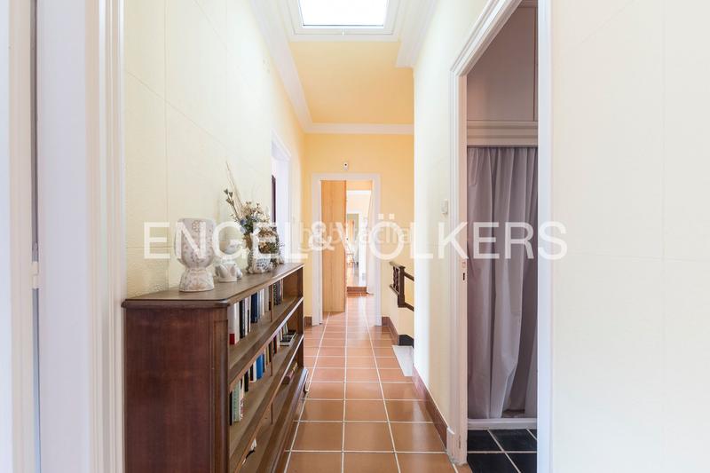 Foto d2b7e018-eb61-4fe1-a813-331a4e26a6dc. Casa exquisita residencia en vallcarcapenitents, gràcia, en Barcelona