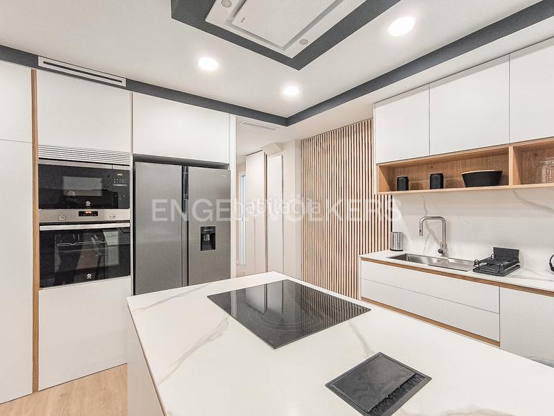 Foto f85a0f10-eddd-44e8-8a32-c411e13afc57. Alquiler dúplex espectacular piso temporal nuevo a estrenar en Barcelona