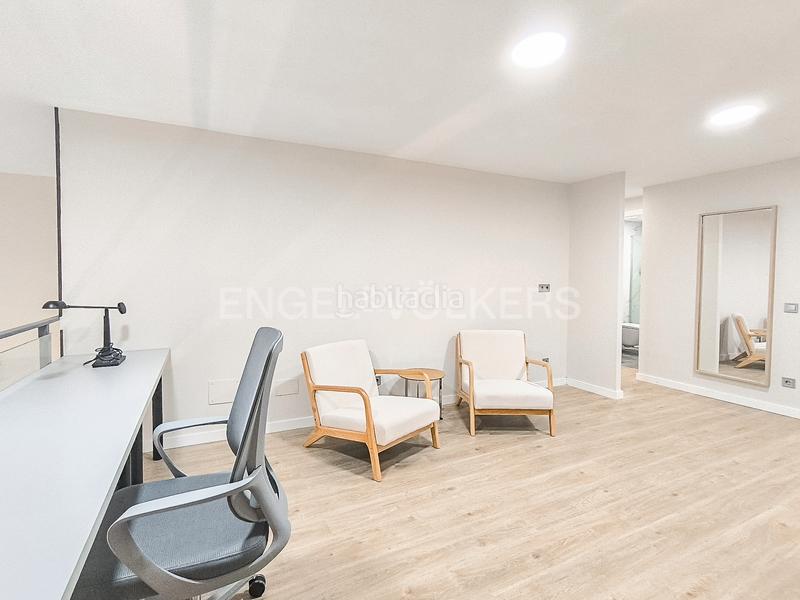 Foto 1900a220-27a7-4965-b226-5aa4269a1565. Location duplex avec chauffage dans La Salut Barcelona