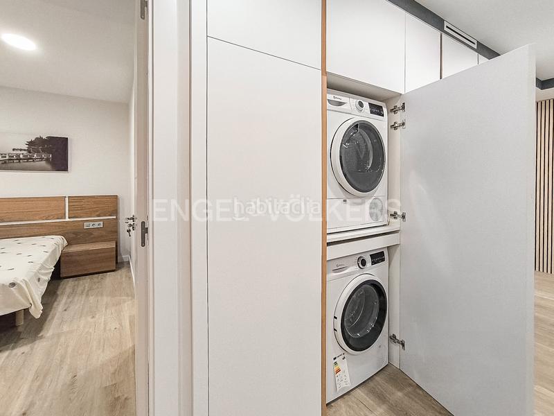 Foto 3fd09545-977c-45f5-8b3e-04458c4aba33. Location duplex avec chauffage dans La Salut Barcelona