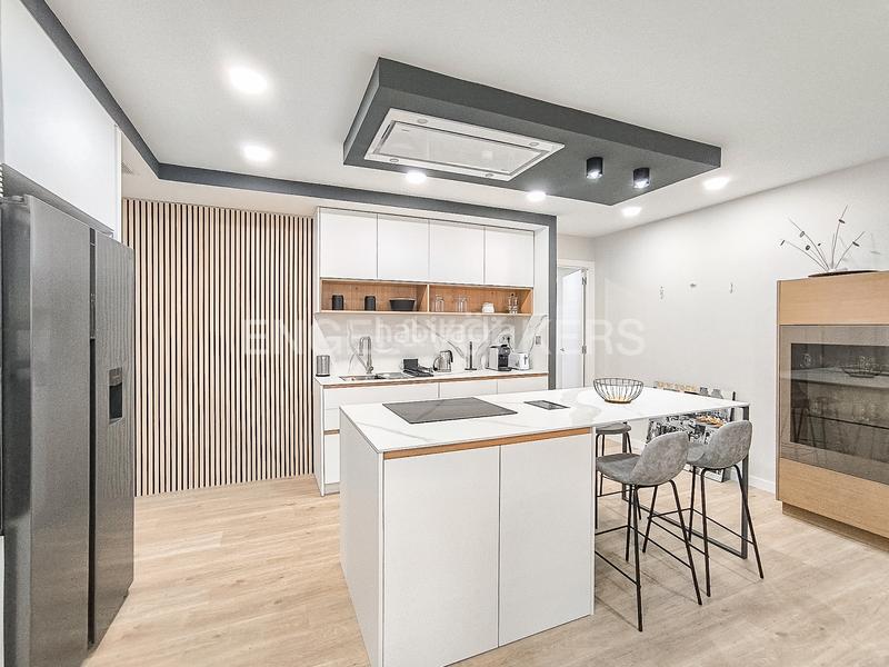 Foto 61e663b5-8e5b-4f83-a3b1-d0f86d55bcf9. Location duplex avec chauffage dans La Salut Barcelona