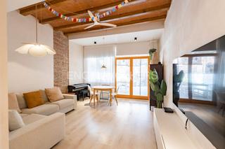 Maison à Centre. Oasis urbano con 70m de terraza privada. la paz de un pueblo con