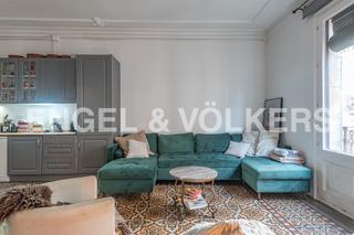 Alquiler Apartamento en Gòtic. Lujoso apartamento de 1 dormitorio y despacho