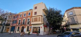 Casa en Olesa de Montserrat. Gran oportunidad de edificio  en venta para diferentes usos