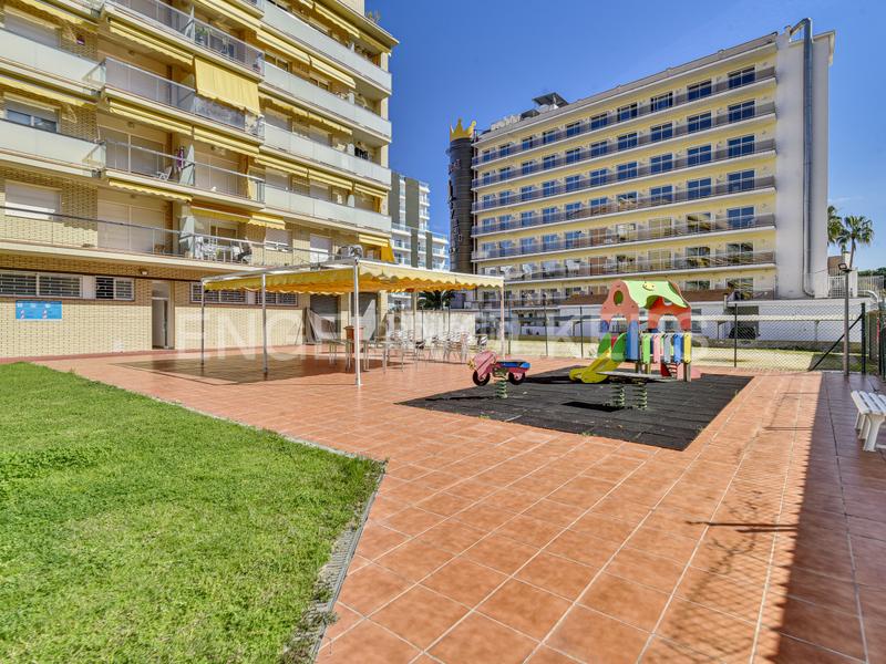 Foto a38ff8a6-3cd6-43a0-9955-6332411f0535. Affitto piccolo appartamento con riscaldamento parcheggio piscina in Malgrat de Mar