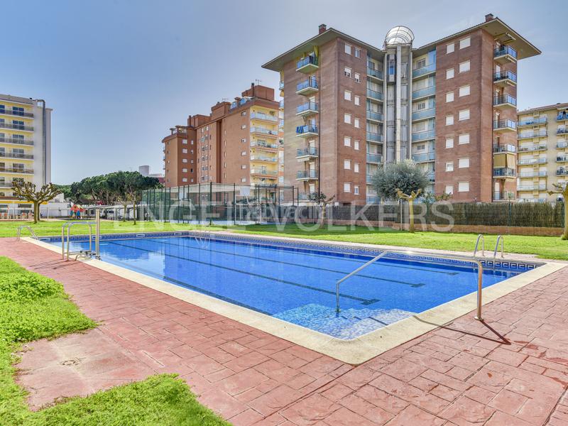 Foto c80a12ef-f1c2-49b5-87d6-62b5d834e1b7. Affitto piccolo appartamento con riscaldamento parcheggio piscina in Malgrat de Mar