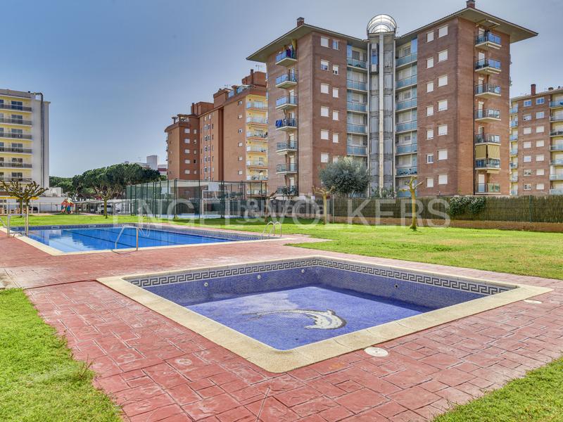 Foto ebac8358-3953-4933-a857-05edeb9fb736. Affitto piccolo appartamento con riscaldamento parcheggio piscina in Malgrat de Mar