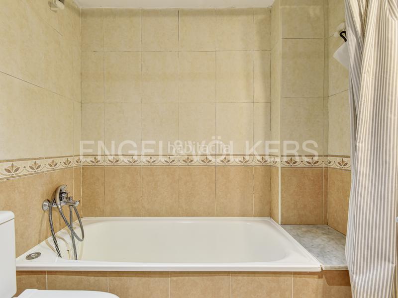 Foto f85fab83-5eaf-4bcf-97a2-7300ed165a12. Affitto piccolo appartamento con riscaldamento parcheggio piscina in Malgrat de Mar