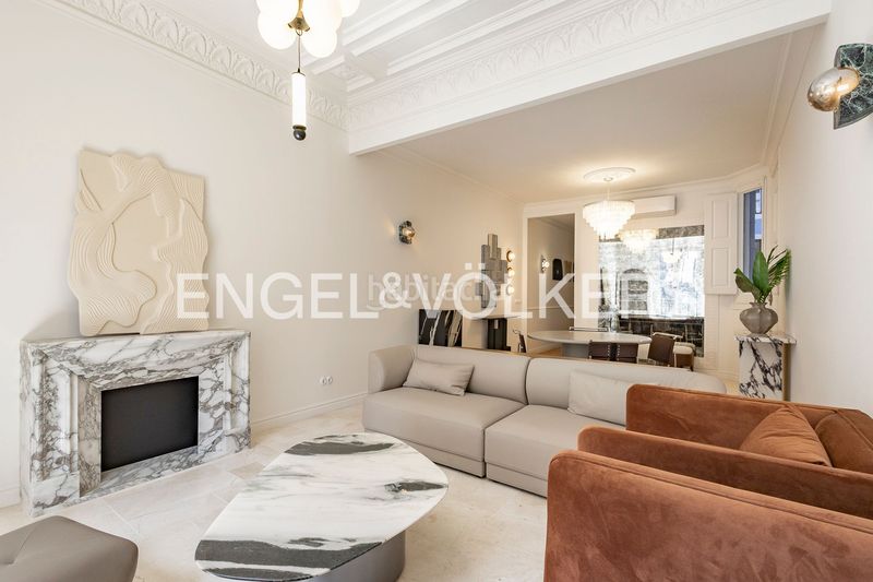 Foto 5e26f90b-1fc0-48ca-ad04-d93fc2e6cadf. Pis amb calefacció a Raval Barcelona