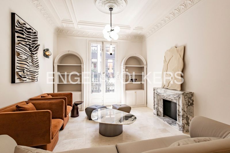 Foto 6f90f236-84cb-4d22-bd61-5bfada900fe2. Pis amb calefacció a Raval Barcelona