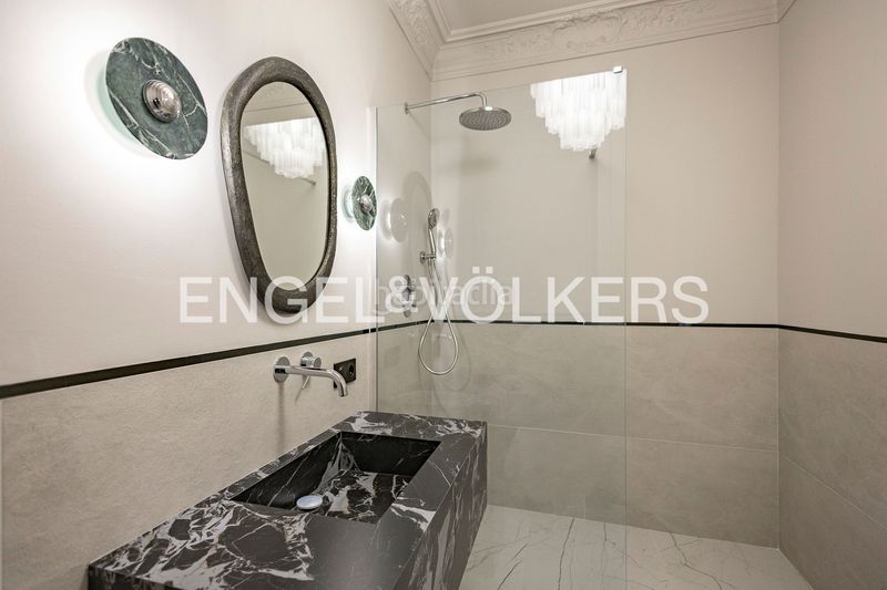 Foto 9c416232-a829-40ed-bc9b-e1be5df4ed26. Pis amb calefacció a Raval Barcelona