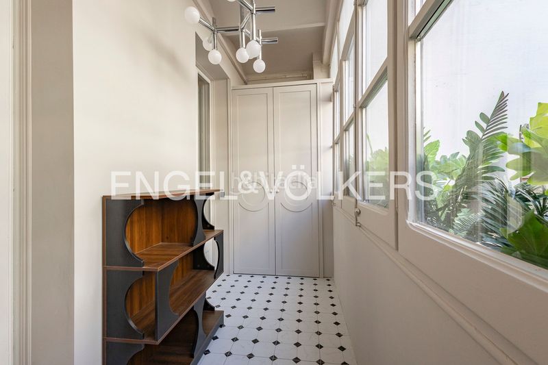 Foto b78dd02c-423a-46d2-bf81-a3f9af2c304c. Pis amb calefacció a Raval Barcelona