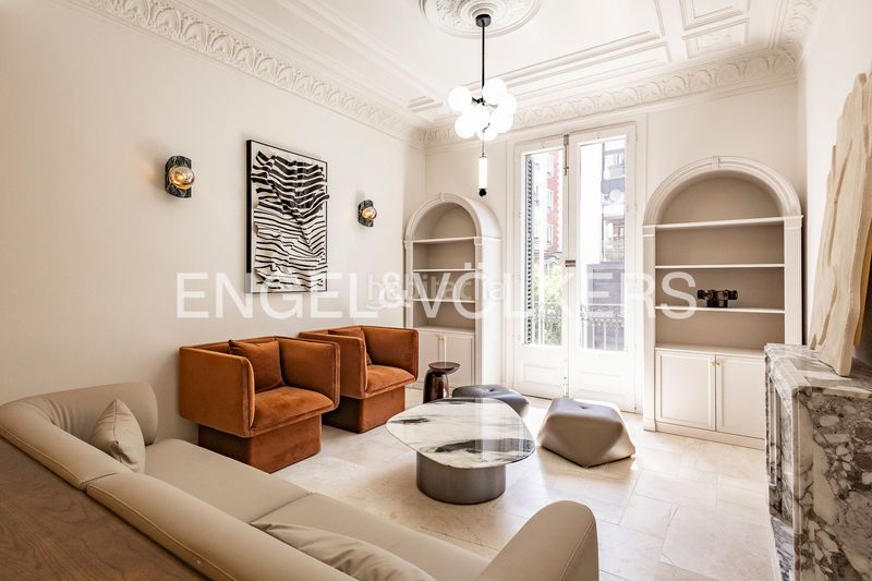 Foto ffe39744-44e1-4052-99d9-c8e84e923baa. Pis amb calefacció a Raval Barcelona