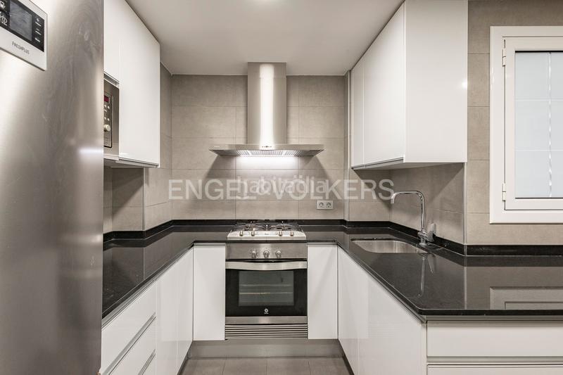 Foto 1efc9652-a9ef-49ba-86ba-b3e3bcfb6271. Location appartement avec chauffage parking dans Pedralbes Barcelona