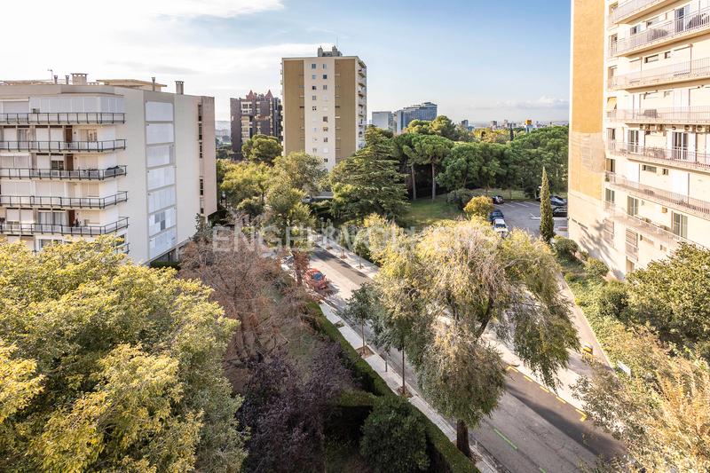 Foto dae79bae-cc19-48c4-a1c7-10a645605158. Rent apartment with heating parking in Pedralbes Barcelona