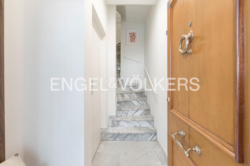 Foto bded7d2a-bc73-4ab6-b730-c918a4ec5355. Affitto casa a schiera con riscaldamento parcheggio in Barcelona