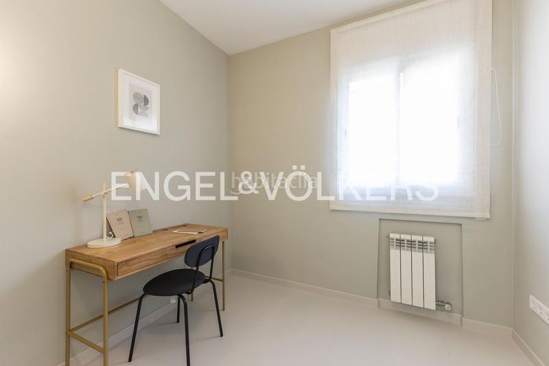 Foto 27d281d6-f373-45d0-b85a-5a7134ea9953. Rent semi detached house with heating parking in Vila de Gràcia Barcelona