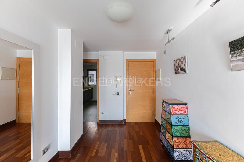 Foto 354393c7-629a-4910-b8c9-b2a785240548. Appartement avec chauffage parking dans Sagrada Família Barcelona