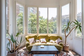 Apartament a Dreta de lEixample. Piso esquinero con 6 dormitorios en suite en la dreta de leixamp