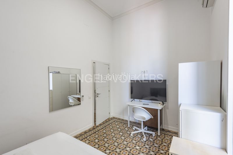 Foto d7eee24d-206c-41b6-9468-2885d676972d. Pis amb calefacció a Dreta de l´Eixample Barcelona