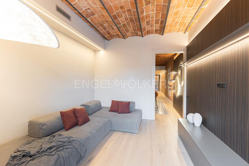 Foto 764e1903-1c30-40b1-bce1-00a0da6b1fce. Appartement mit heizung in Sant Antoni Barcelona