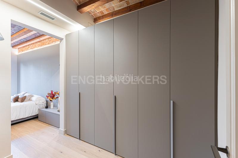 Foto 94e4c7cb-f1ff-4d5d-a0a0-339d2db1345a. Appartement mit heizung in Sant Antoni Barcelona