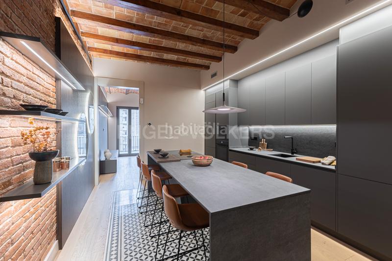 Foto f01e2fb4-6424-4b32-be70-cc66d9448d9c. Appartement mit heizung in Sant Antoni Barcelona