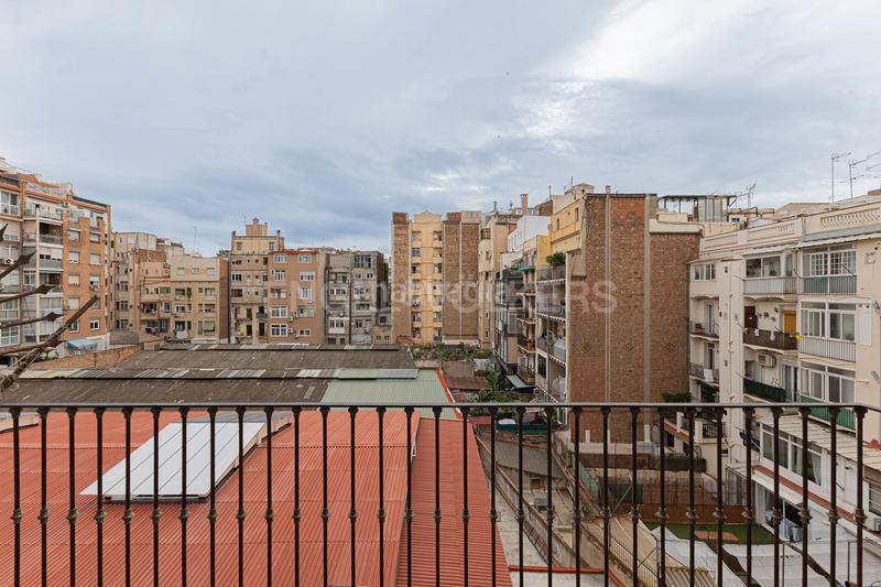 Foto fc502f60-eaad-4e55-8621-a76a9d3002e3. Appartement mit heizung in Sant Antoni Barcelona
