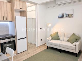 Piccolo appartamento in El Camp de l´Arpa del Clot. Apartamento recien reformado en el clot