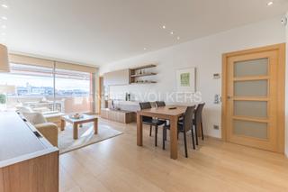 Location Appartement à Barri de les Corts. Estancia larga 4 habitaciones