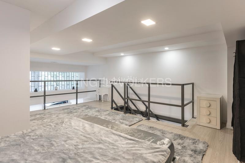 Foto 43876712-ca47-4018-8c0b-1a83f3fc9ce5. Alquiler loft encantador loft con terraza privada en Barcelona