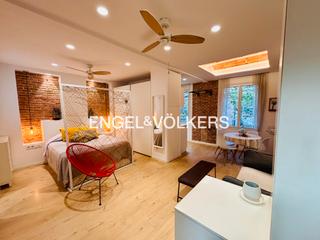 Alquiler Apartamento en El Camp de l´Arpa del Clot. Vivienda moderna junto al hospital sant pau
