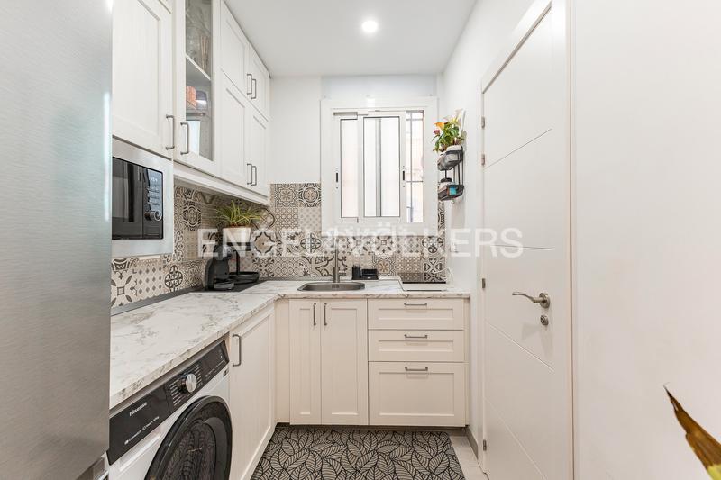 Foto 7e7a5525-e371-4abb-8785-d5a13329e16b. Apartament amb calefacció a Barceloneta Barcelona