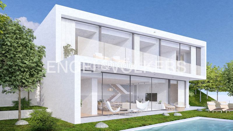 Foto 8900de4c-4ca6-4fc8-b85a-bb872dade707. Casa amb calefacció aparcament piscina a Premià de Dalt