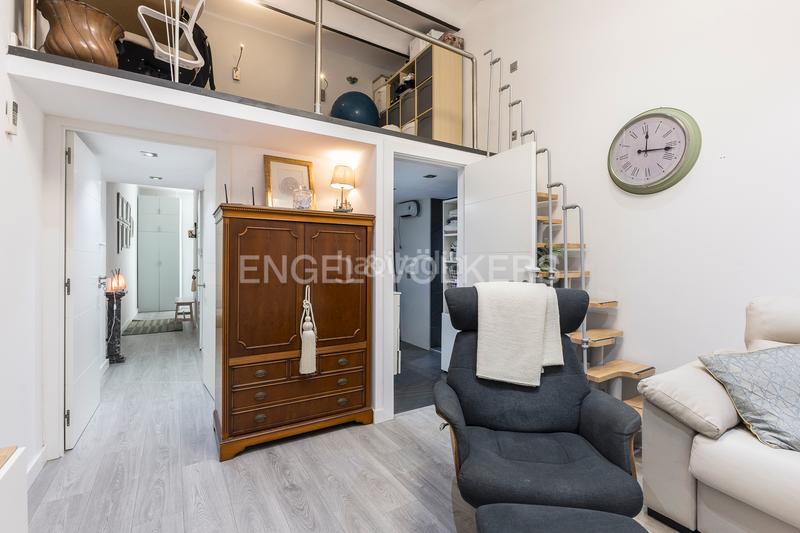 Foto 853a14d8-9bc1-4ce0-93c9-3e2636949621. Piccolo appartamento con riscaldamento in Vila de Gràcia Barcelona