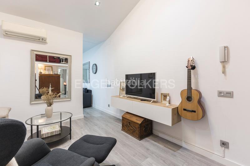 Foto e85eb96e-9aac-4fe4-851a-ffe4cdb7c0af. Piccolo appartamento con riscaldamento in Vila de Gràcia Barcelona