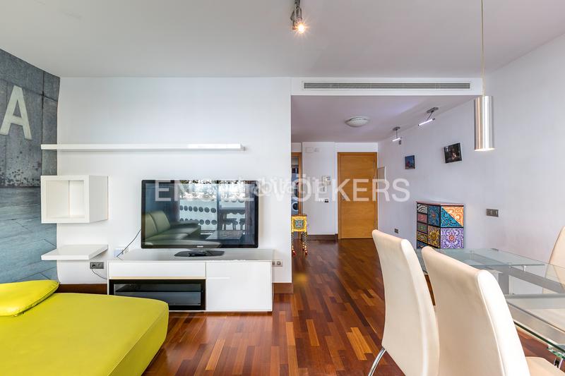 Foto ef6cfc17-bc9c-4cd9-b01a-efce0f2596b5. Appartement avec chauffage parking dans Sagrada Família Barcelona