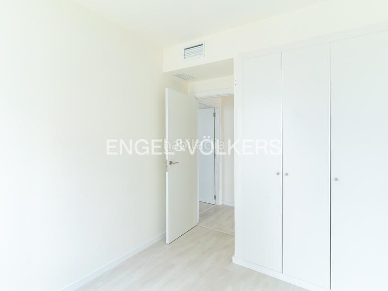Foto 0d7d320d-567b-496e-b173-175ec0d29f0c. Location appartement avec chauffage parking piscine dans Badalona