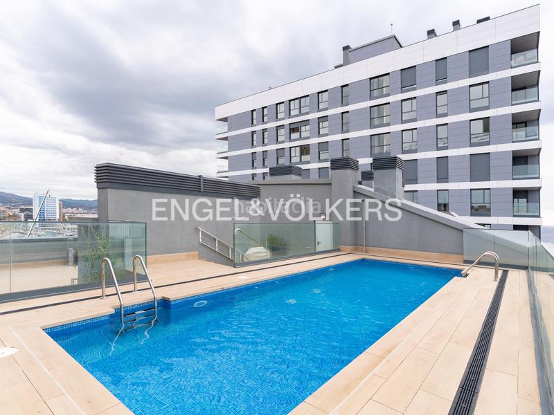 Foto 0e28433b-f7c5-41c0-a491-fb77ced105fe. Location appartement avec chauffage parking piscine dans Badalona