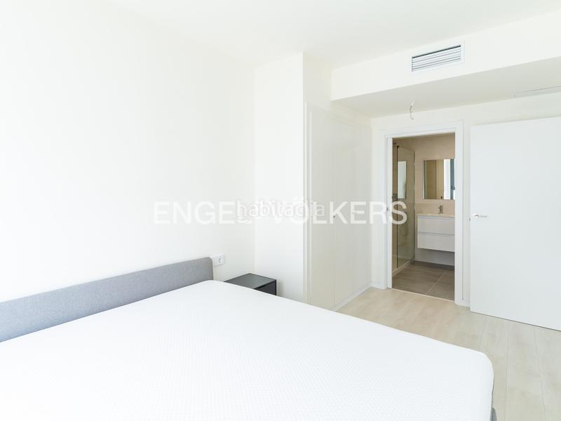 Foto 960840e1-3a87-4279-bb9d-3d0b32cb7f16. Location appartement avec chauffage parking piscine dans Badalona