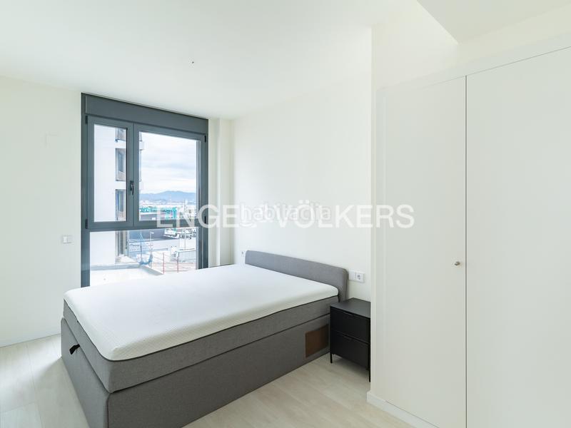 Foto b6e74673-568f-4ca7-903f-15cf97605d9e. Location appartement avec chauffage parking piscine dans Badalona