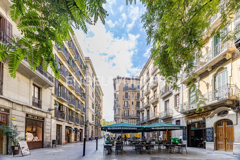 Foto c2c27c76-0de4-46da-a64d-d7cbe0280c9b. Pis amb calefacció a St. Pere - Sta. Caterina - El Born Barcelona