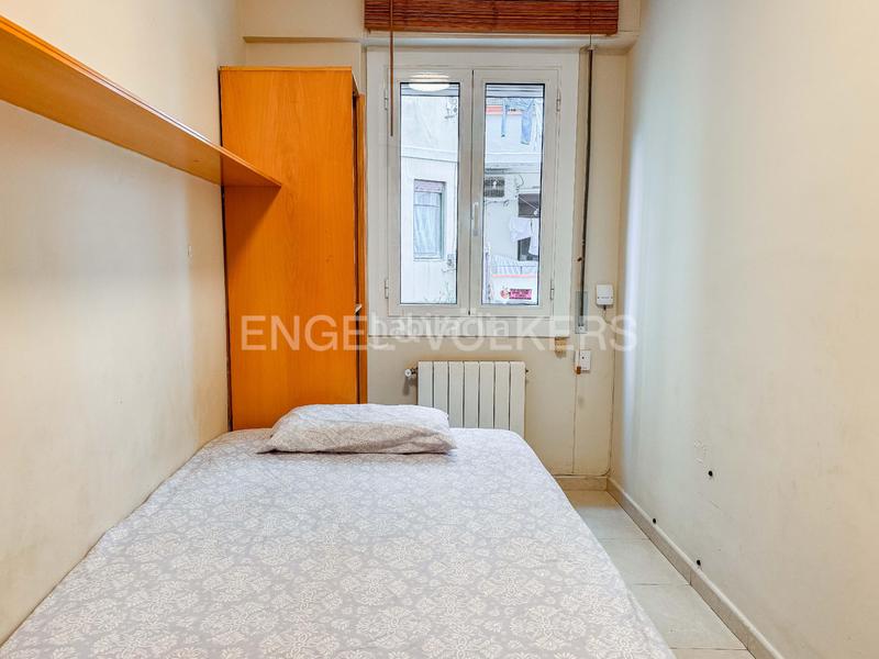 Foto 8203d76f-5bcd-4a27-b8ac-0f427725e070. Alquiler apartamento luminoso y espacioso piso completamente equipado en eixample dreta en Barcelona