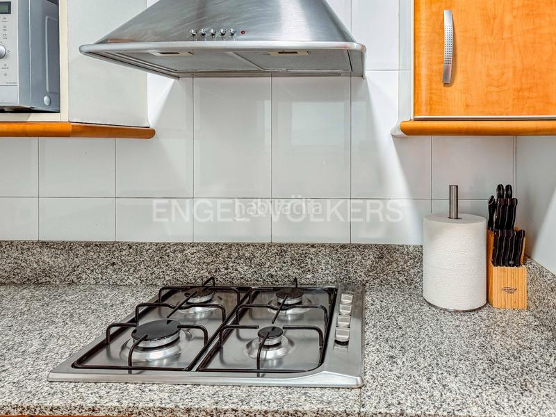 Foto 909f5cc1-308e-47a8-a416-3e7a02fec2b0. Alquiler apartamento luminoso y espacioso piso completamente equipado en eixample dreta en Barcelona