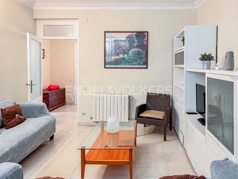 Foto 7fc6ea88-464e-4c19-94a1-b0995533ae5d. Rent apartment with heating in Fort Pienc Barcelona