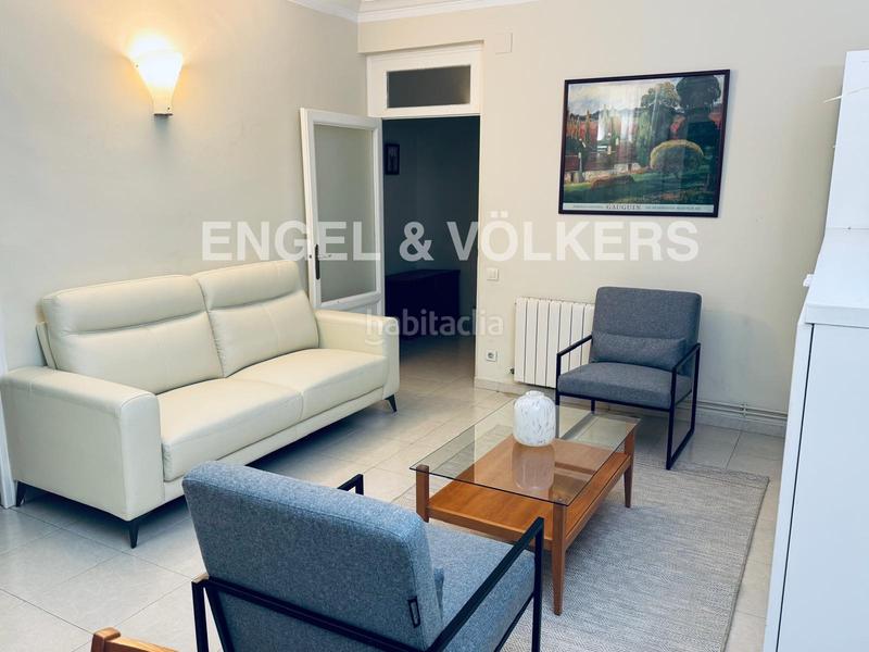 Foto b2b101e5-dd12-438c-bbdc-f3e5b3f33d15. Rent apartment with heating in Fort Pienc Barcelona