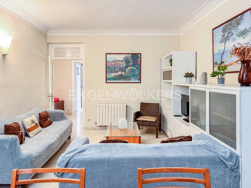 Foto c83bee0f-a536-4caa-97ec-832c86415cf4. Rent apartment with heating in Fort Pienc Barcelona