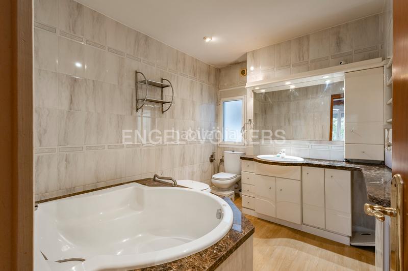 Foto ca6d889d-9d69-40e0-81b7-d5cf49a60d72. Appartement mit heizung in bases de Manresa - carretera de santpedor Manresa